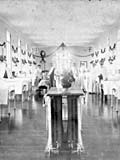 Ward D of the Royal Victoria Hospital and the staff during Christmas. (photo 1897). MUA PR023861.